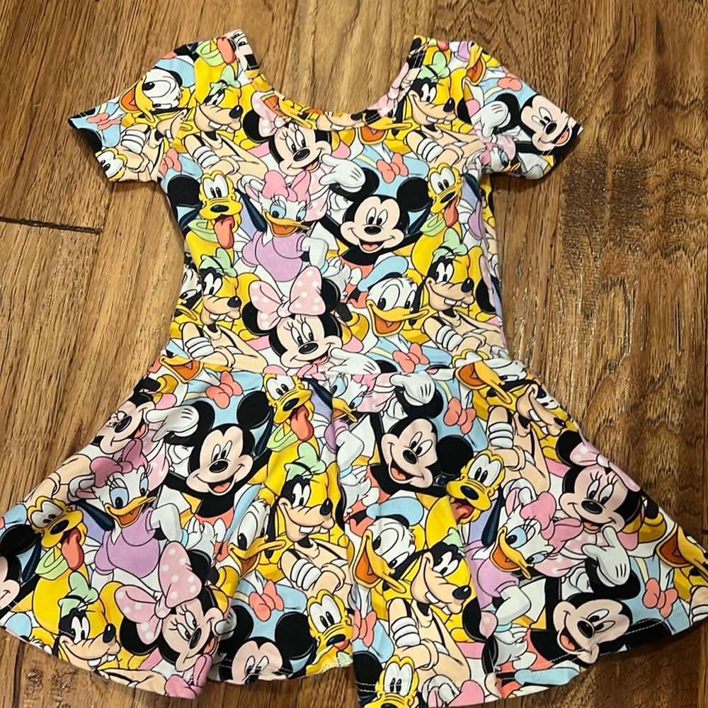 Wild Rich Kids Mickey & friends skirted leo size 3/4